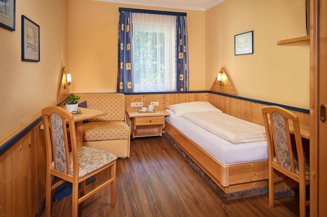 Hotel Hubertushof 플라차우 외부 사진