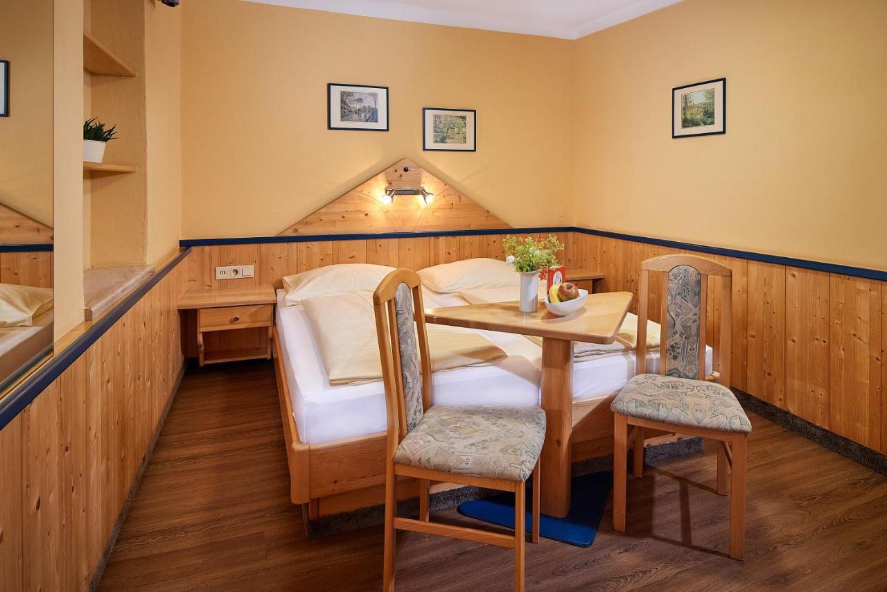 Hotel Hubertushof 플라차우 외부 사진