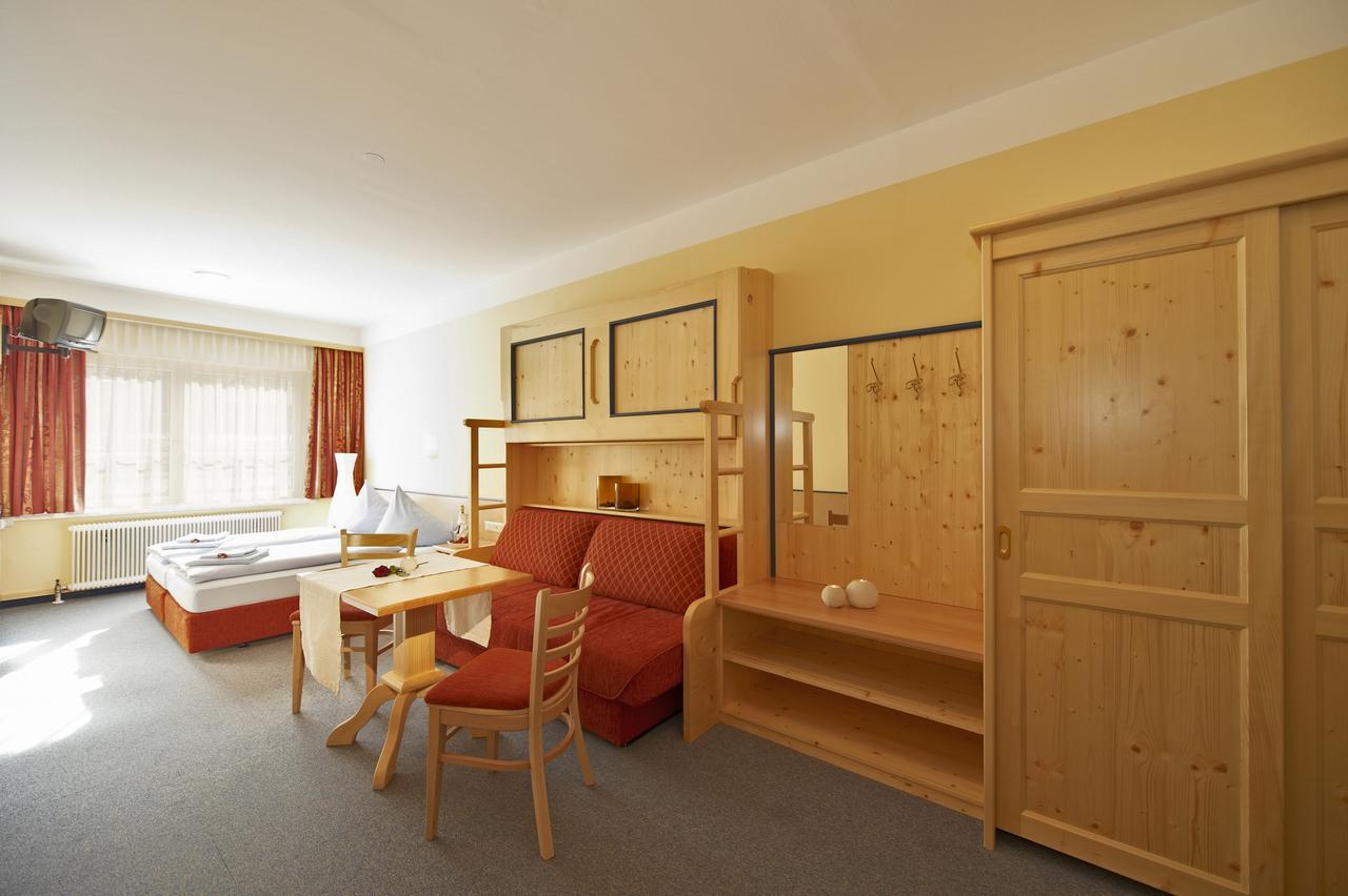 Hotel Hubertushof 플라차우 외부 사진